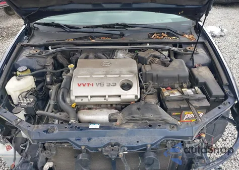 2004 Toyota Camry Se V6 z USA, uszkodzony, nr VIN 4T1BA32K94U501498